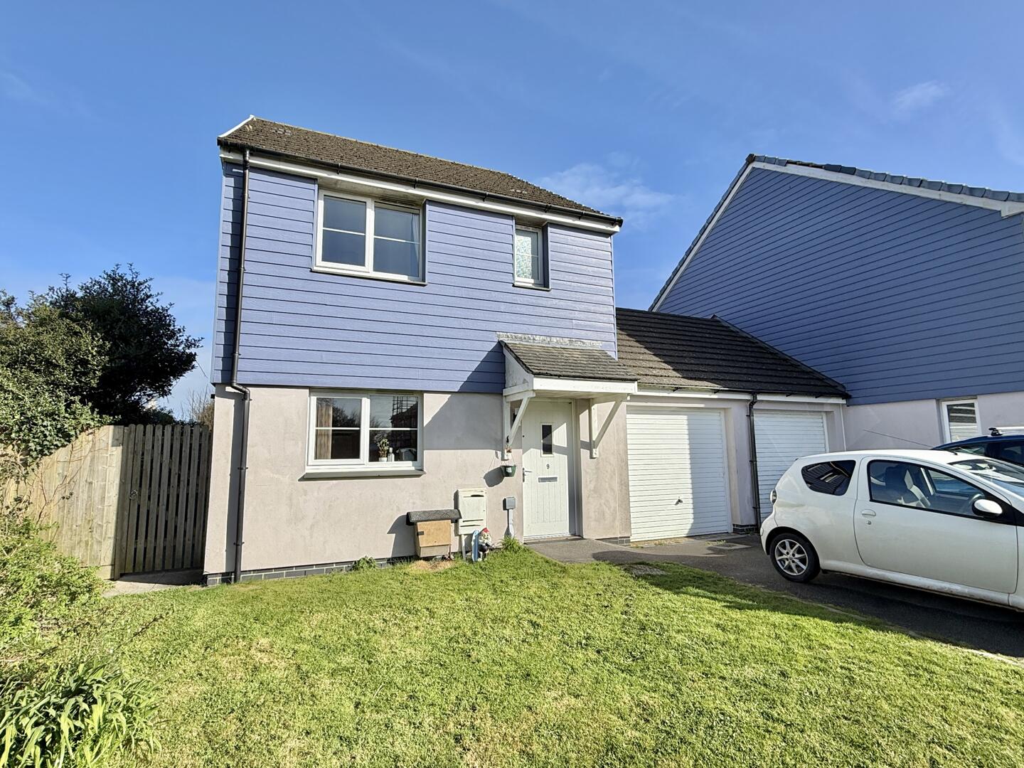 3 bed property in Chyvelah Close, Truro